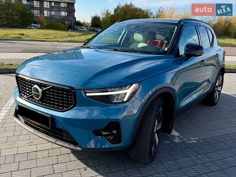 Volvo XC40 2022
