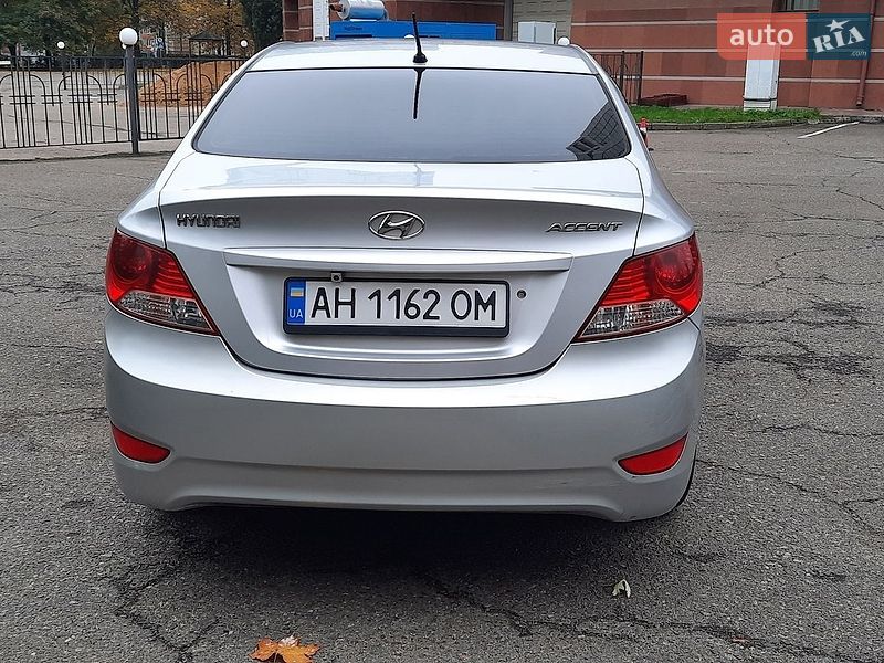 Hyundai-17