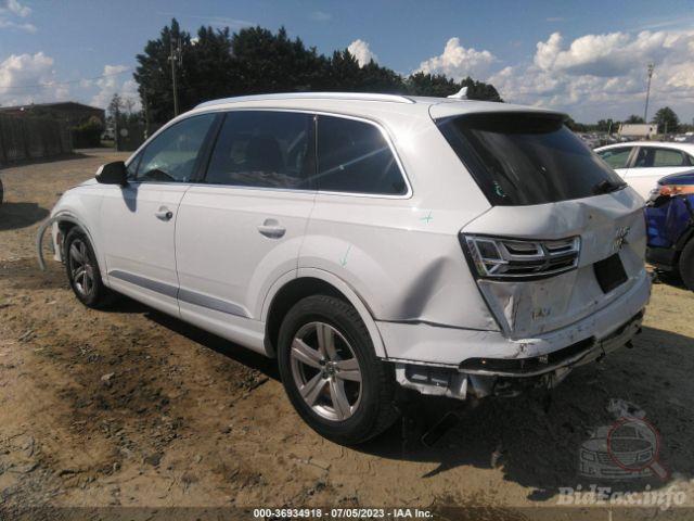 Audi Q7 2018 VIN WA1LHAF79JD030876 фото оголошення 34 з 65