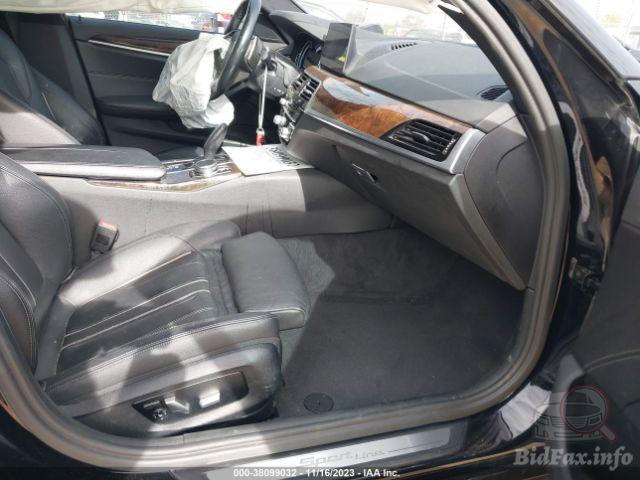BMW 5 Series 2017 VIN WBAJA5C37HG895085 фото оголошення 29 з 63