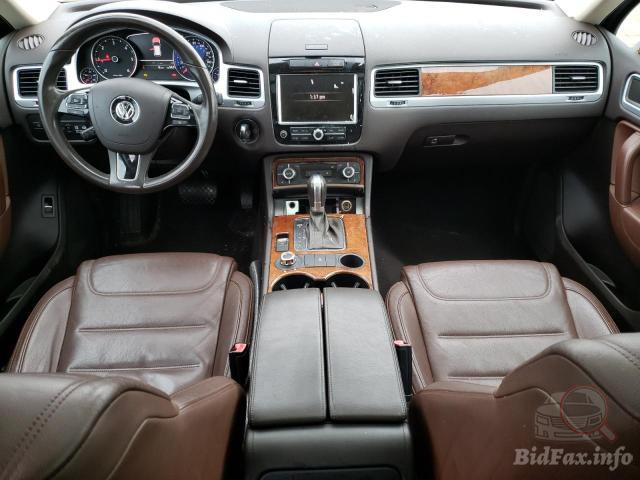 Volkswagen Touareg 2012 VIN WVGEK9BP6CD010619 фото оголошення 50 з 87