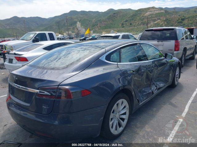 Tesla Model S 2018 VIN 5YJSA1E20JF297702 фото оголошення 98 з 115