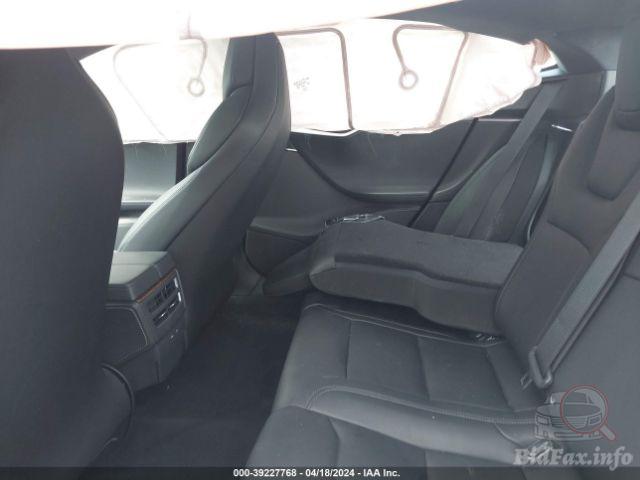 Tesla Model S 2018 VIN 5YJSA1E20JF297702 фото оголошення 97 з 115