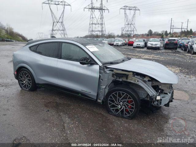 bidfax photo bidfax photo