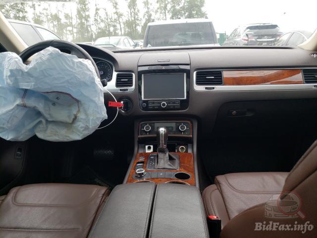 bidfax photo bidfax photo