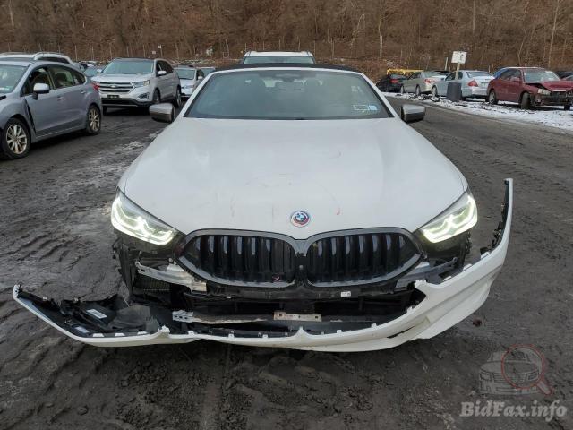 BMW 8 Series 2019 VIN WBAFY4C54KBX39281 фото оголошення 26 з 58
