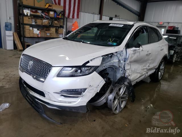 Lincoln MKC 2018 VIN 5LMCJ3D93KUL01810 фото оголошення 29 з 50