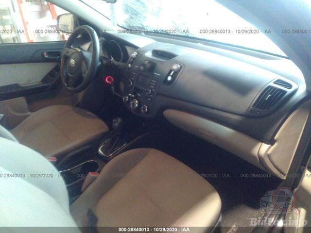 Kia Forte 2011 VIN KNAFU4A26B5416160 фото оголошення 16 з 42