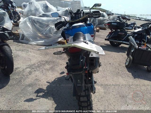Honda CRF 1000L Africa Twin 2018 VIN JH2SD0450JK200067 фото оголошення 55 з 74
