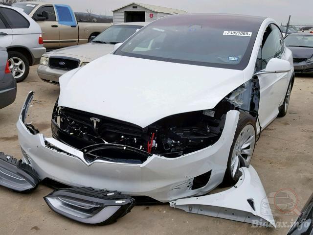 Tesla Model X 2018 VIN 5YJXCBE23JF102486 фото оголошення 36 з 55