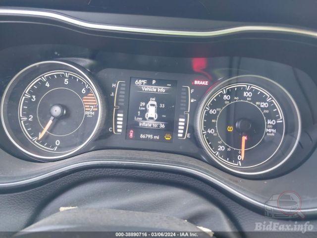 Jeep Cherokee 2019 VIN 1C4PJLLB1LD556051 фото оголошення 25 з 54