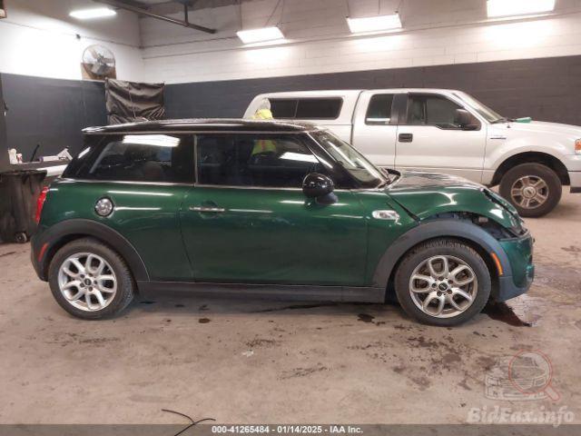 bidfax photo bidfax photo