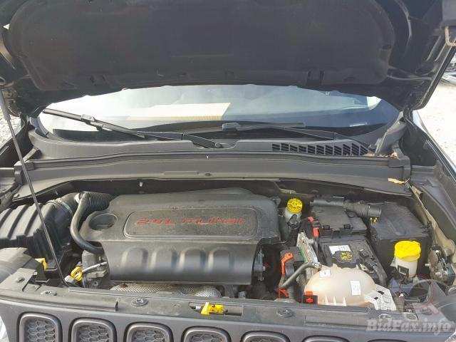 Jeep Renegade 2016 VIN ZACCJBCB4HPE79290 фото оголошення 42 з 72