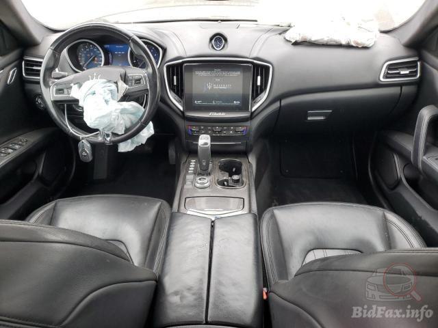 Maserati Ghibli 2018 VIN ZAM57YSA7K1314453 фото оголошення 31 з 58