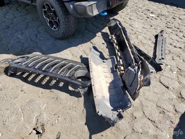 bidfax photo bidfax photo