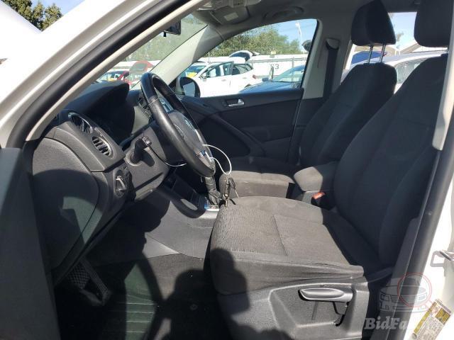 Volkswagen Tiguan 2012 VIN WVGAV7AX7DW543709 фото оголошення 81 з 117