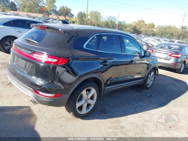 Lincoln MKC 2015 VIN 5LMCJ1C95GUJ19572 фото оголошення 39 з 61
