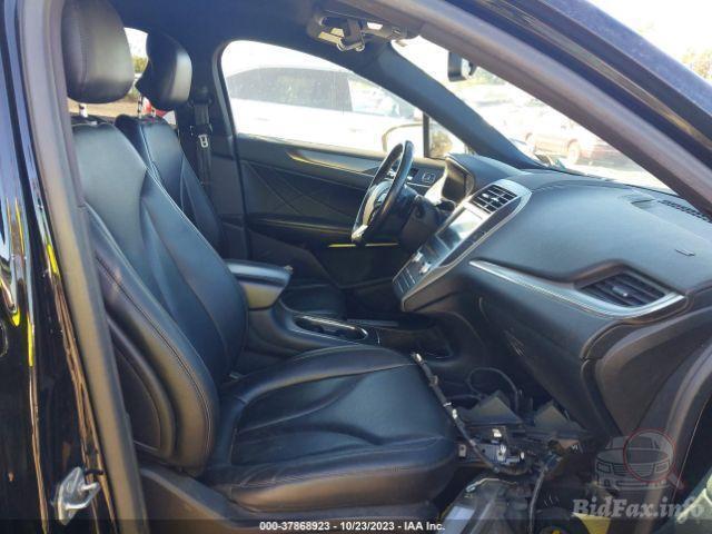 Lincoln MKC 2015 VIN 5LMCJ1C95GUJ19572 фото оголошення 38 з 61