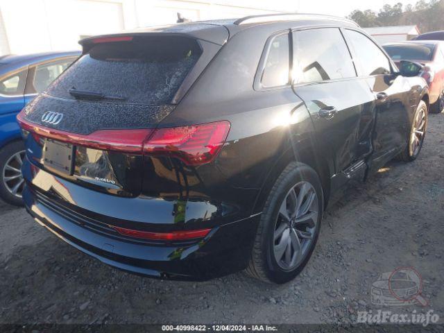 Audi e-tron 2020 VIN WA1AAAGE5MB003196 фото оголошення 50 з 72