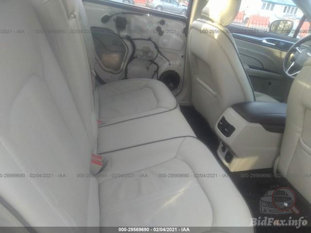 Ford Fusion 2018 VIN 3FA6P0RU1JR201344 фото оголошення 26 з 61