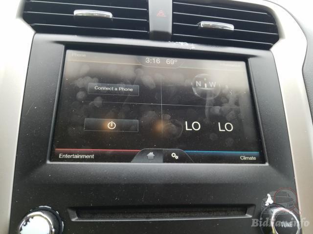 bidfax photo bidfax photo