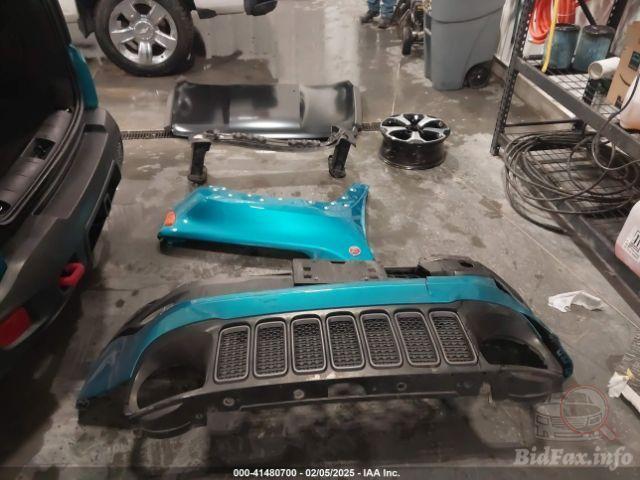Jeep Renegade 2021 VIN ZACNJDC13MPM13834 фото оголошення 43 з 78