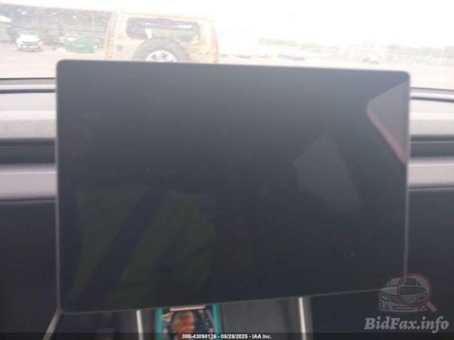 bidfax photo