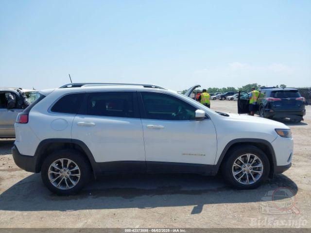 bidfax photo bidfax photo