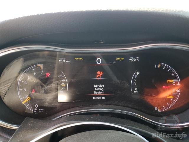 Jeep Grand Cherokee 2021 VIN 1C4RJFLG3MC646573 фото оголошення 35 з 67