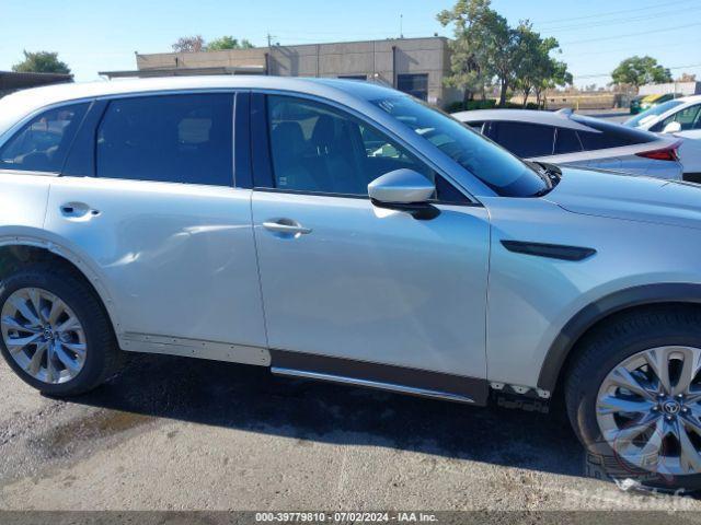 bidfax photo bidfax photo