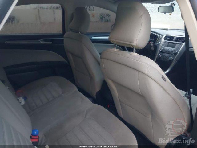 Ford Fusion 2017 VIN 3FA6P0UU9JR122947 фото оголошення 23 з 60