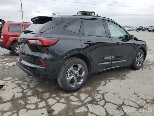 Ford Escape 2023 VIN 1FMCU0MN6PUB38888 фото оголошення 44 з 76