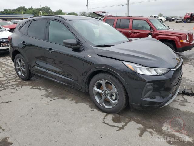 Ford Escape 2023 VIN 1FMCU0MN6PUB38888 фото оголошення 43 з 76