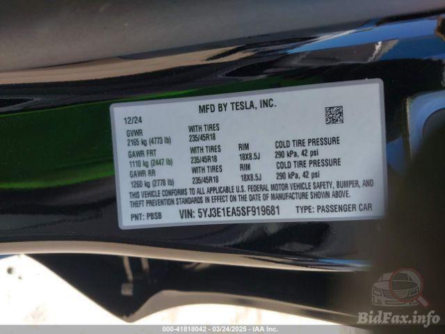 bidfax photo bidfax photo