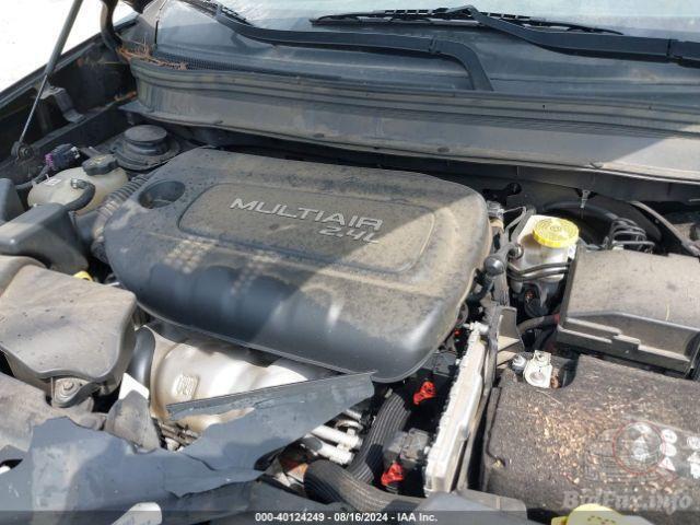 Jeep Cherokee 2018 VIN 1C4PJLCB1JD596272 фото оголошення 30 з 52