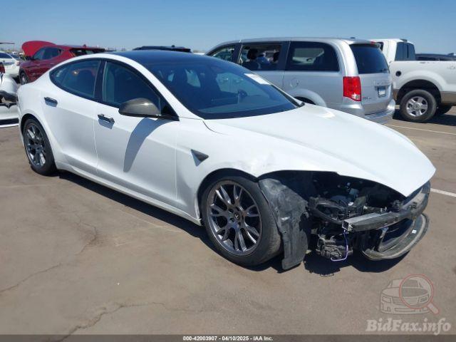 bidfax photo bidfax photo