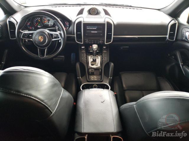Porsche Cayenne 2016 VIN WP1AB2A25HLA50153 фото оголошення 64 з 97