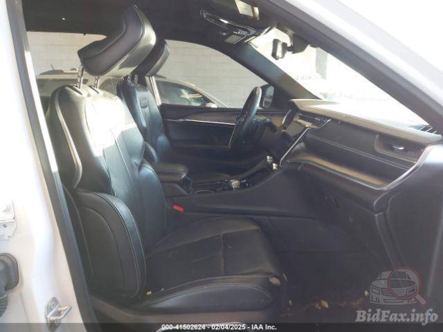 Jeep Grand Cherokee 2021 VIN 1C4RJKDG9M8192551 фото оголошення 33 з 60