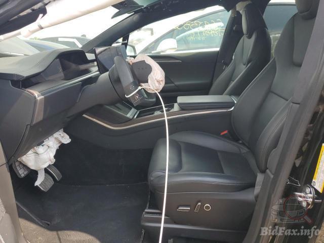 bidfax photo bidfax photo