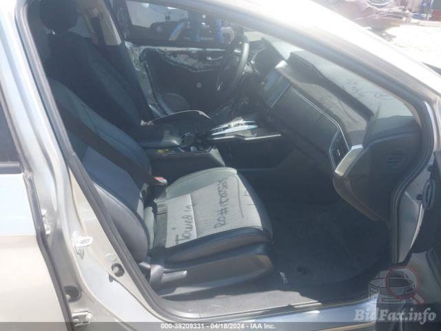 Honda Clarity 2018 VIN JHMZC5F17JC022765 фото оголошення 29 з 60