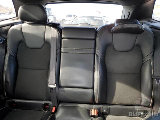 Volvo XC60 2017 VIN YV4BR0DM7J1048230 фото оголошення 30 з 56