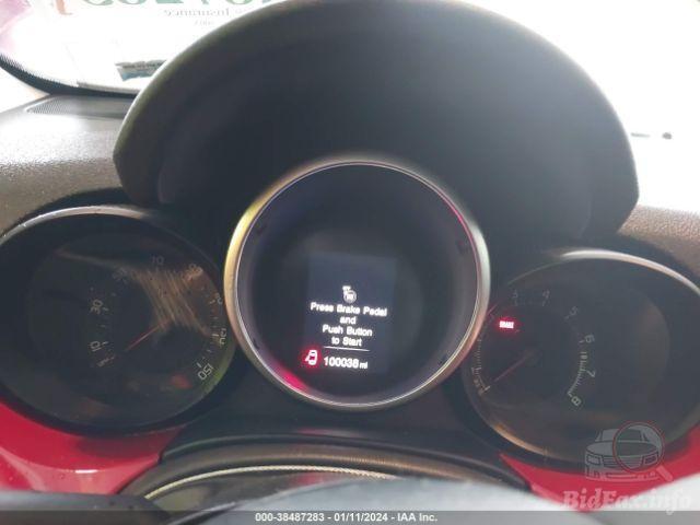 Fiat 500X 2015 VIN ZFBCFYBTXGP378302 фото оголошення 62 з 89