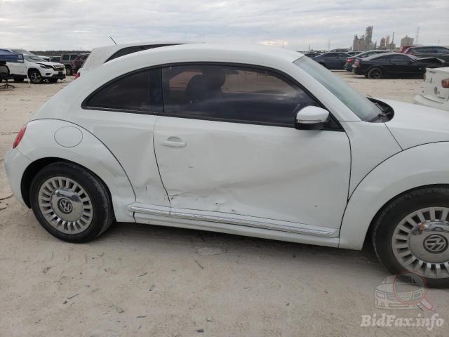 Volkswagen Beetle 2013 VIN 3VWJ07AT6EM633657 фото оголошення 26 з 63