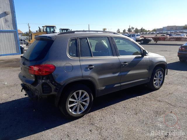 Volkswagen Tiguan 2017 VIN WVGAV7AXXHK049325 фото оголошення 26 з 58