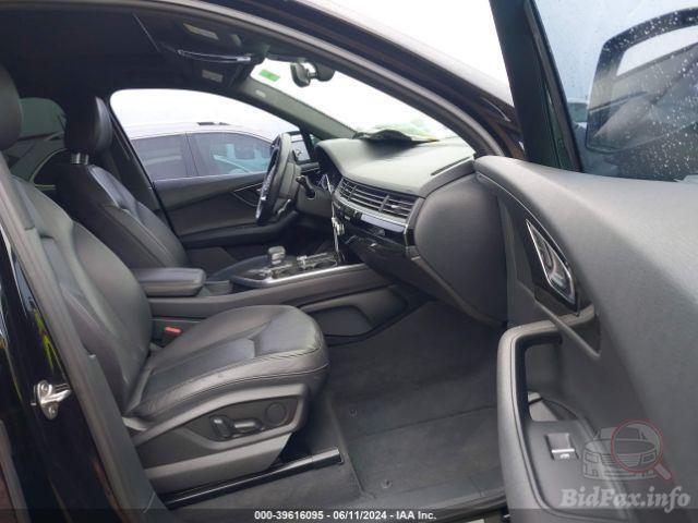 Audi Q7 2016 VIN WA1LAAF76HD036522 фото оголошення 39 з 73