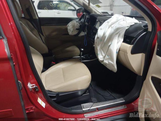 Mitsubishi Outlander 2016 VIN JA4JZ4AX3HZ019513 фото оголошення 49 з 83