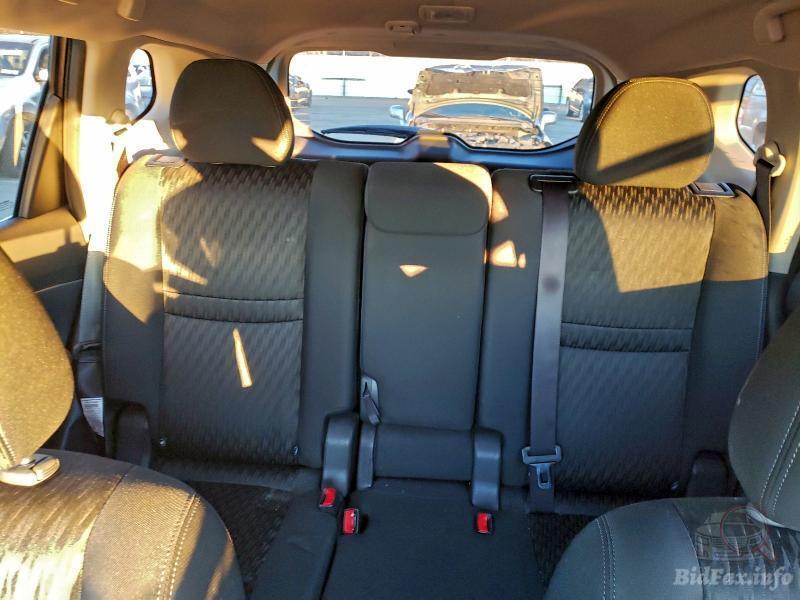 Nissan Rogue 2018 VIN KNMAT2MV0JP616741 фото оголошення 57 з 96