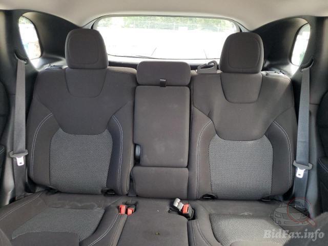 Jeep Cherokee 2020 VIN 1C4PJLCB2LD596770 фото оголошення 34 з 61