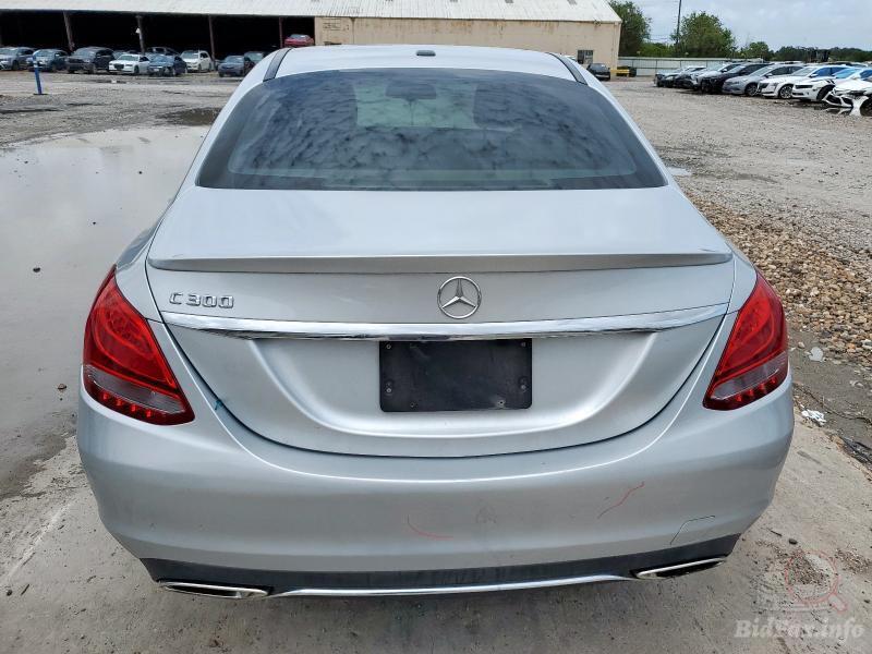 Mercedes-Benz C-Class 2015 VIN 55SWF4JB0GU132721 фото оголошення 34 з 65