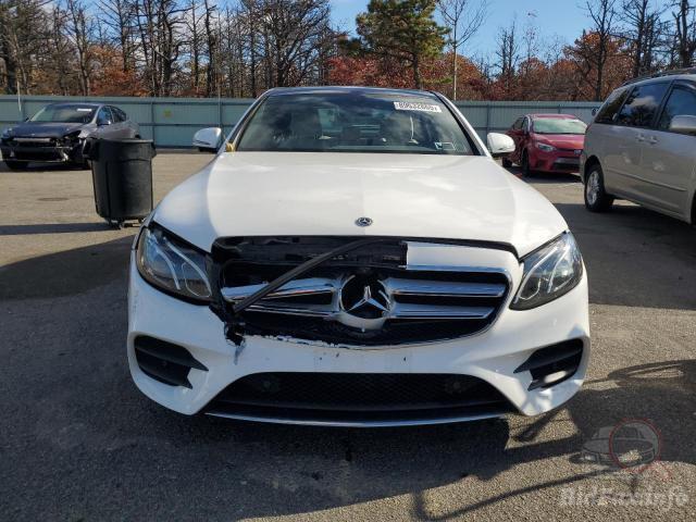 Mercedes-Benz E-Class 2019 VIN WDDZF8EB3LA699420 фото оголошення 37 з 71